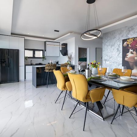 Lux Penthouse Panoramic View With Jacuzzi Daire Makarska Dış mekan fotoğraf