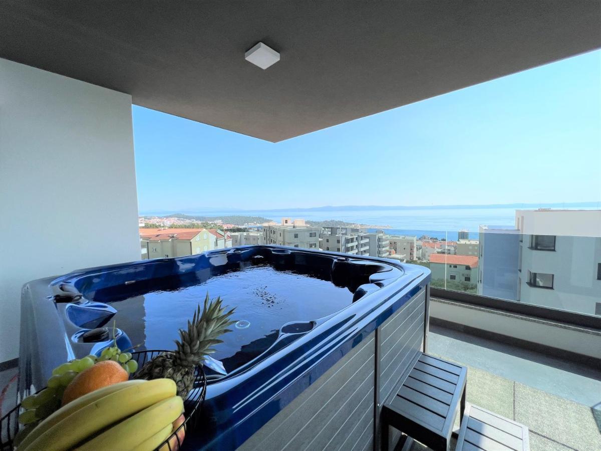 Lux Penthouse Panoramic View With Jacuzzi Daire Makarska Dış mekan fotoğraf