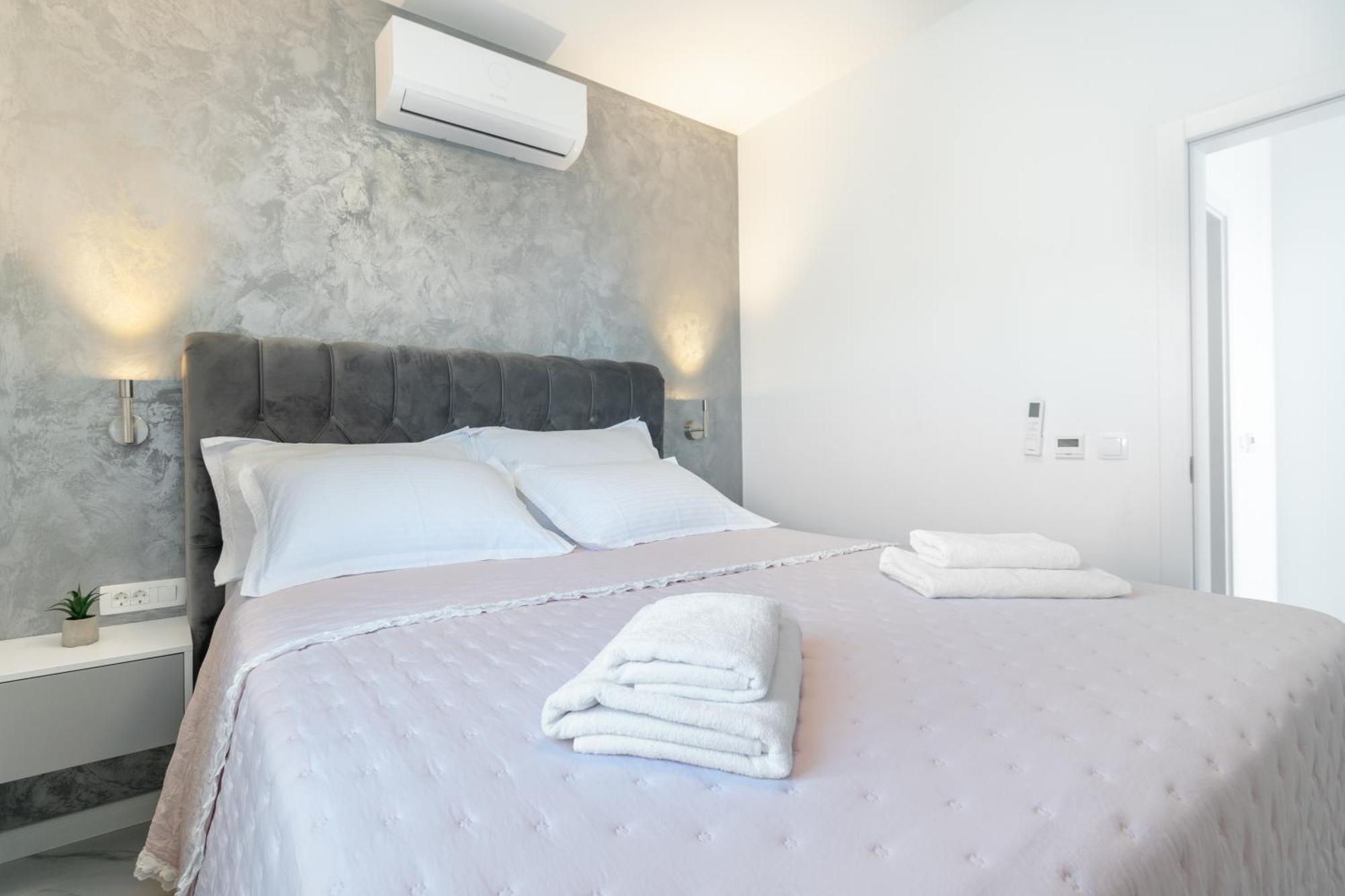 Lux Penthouse Panoramic View With Jacuzzi Daire Makarska Dış mekan fotoğraf