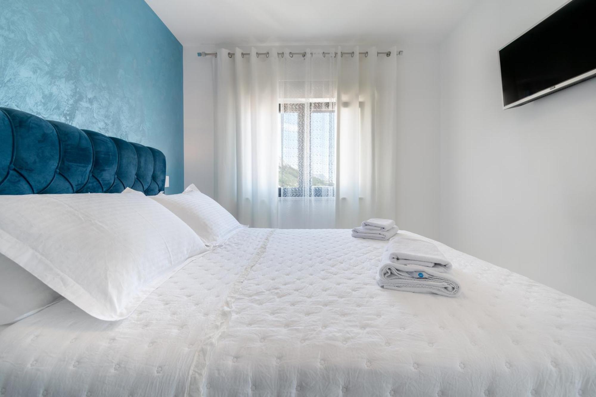 Lux Penthouse Panoramic View With Jacuzzi Daire Makarska Dış mekan fotoğraf